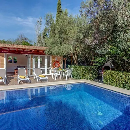 Finca Can Plomer - Typical 3br With Private Pool Ac Set In The Heart Of The Old Tow Pensión Pollensa