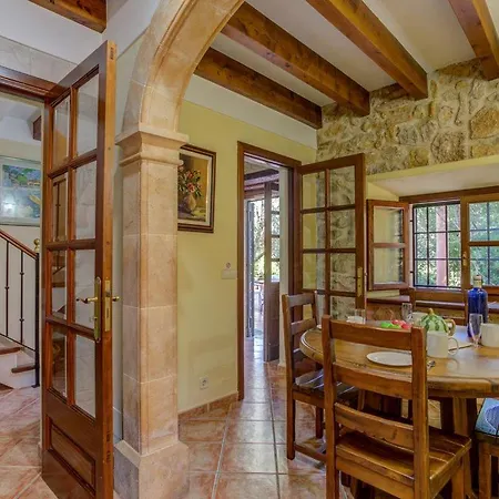 Finca Can Plomer - Typical 3br With Private Pool Ac Set In The Heart Of The Old Tow * Pollensa