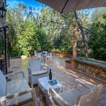 Finca Can Plomer - Typical 3br With Private Pool Ac Set In The Heart Of The Old Tow *