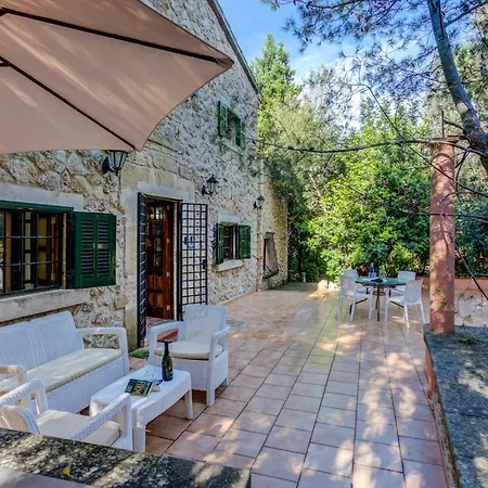 Finca Can Plomer - Typical 3br With Private Pool Ac Set In The Heart Of The Old Tow * Pollensa
