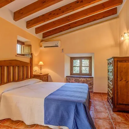 Finca Can Plomer - Typical 3br With Private Pool Ac Set In The Heart Of The Old Tow