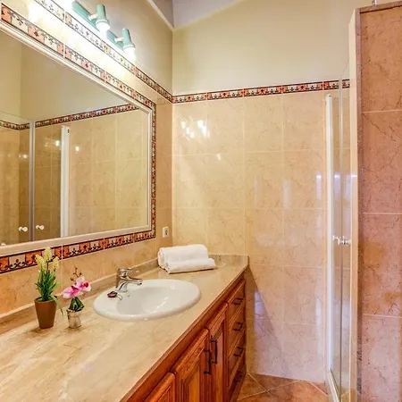 Finca Can Plomer - Typical 3br With Private Pool Ac Set In The Heart Of The Old Tow